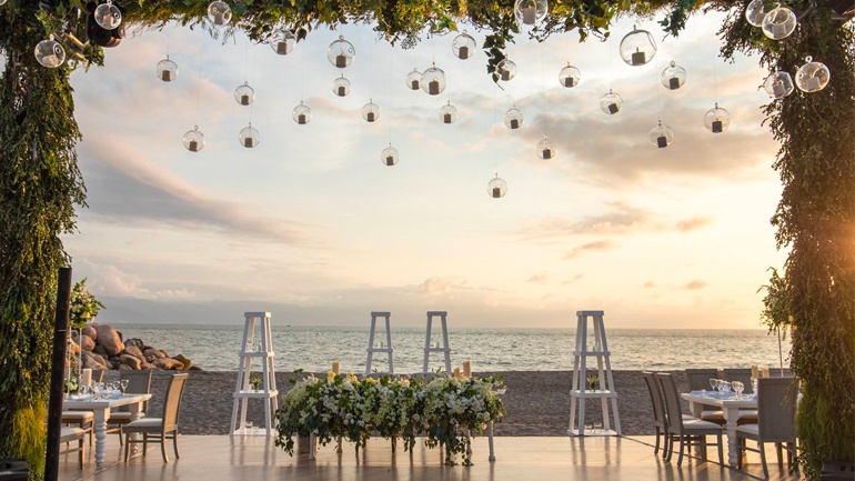 Decoración para bodas en Puerto Vallarta, Hotel Velas Vallarta